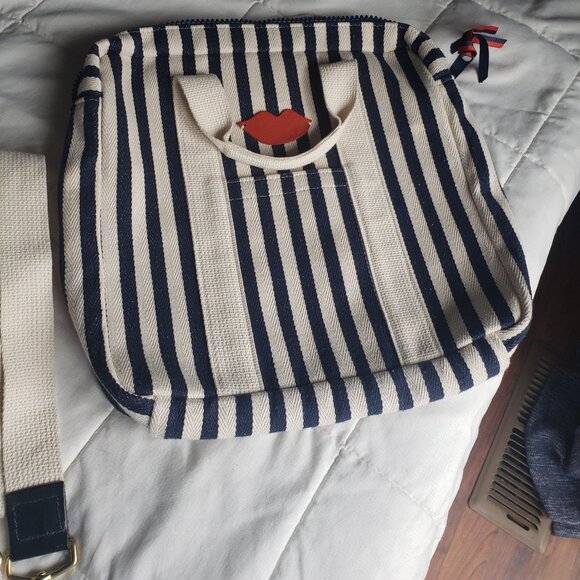 Clare V Mariner Backpack with red lips - Picture 1 of 7